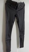 Vero Moda Skinny Jeans Fake Leder schwarz matt Gr. 38 Länge 34 Baden-Württemberg - Heilbronn Vorschau