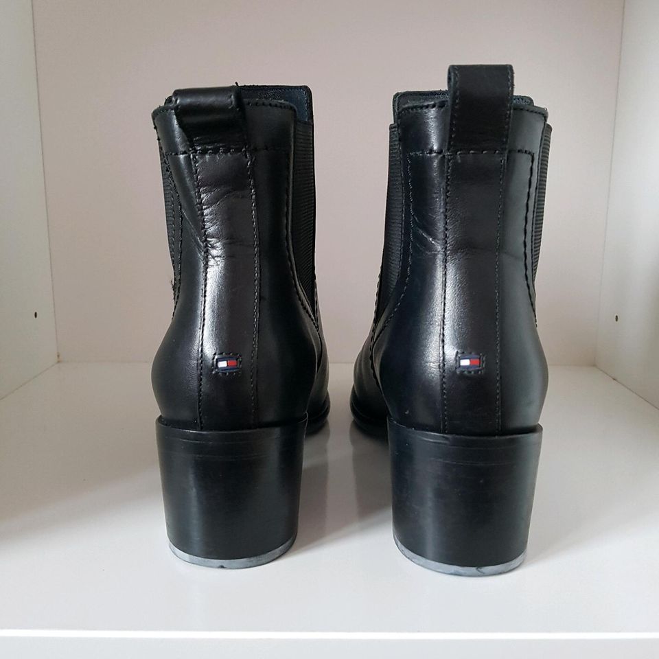 Tommy Hilfiger Stiefeletten Gr. 40 Schwarz in Hohen Neuendorf