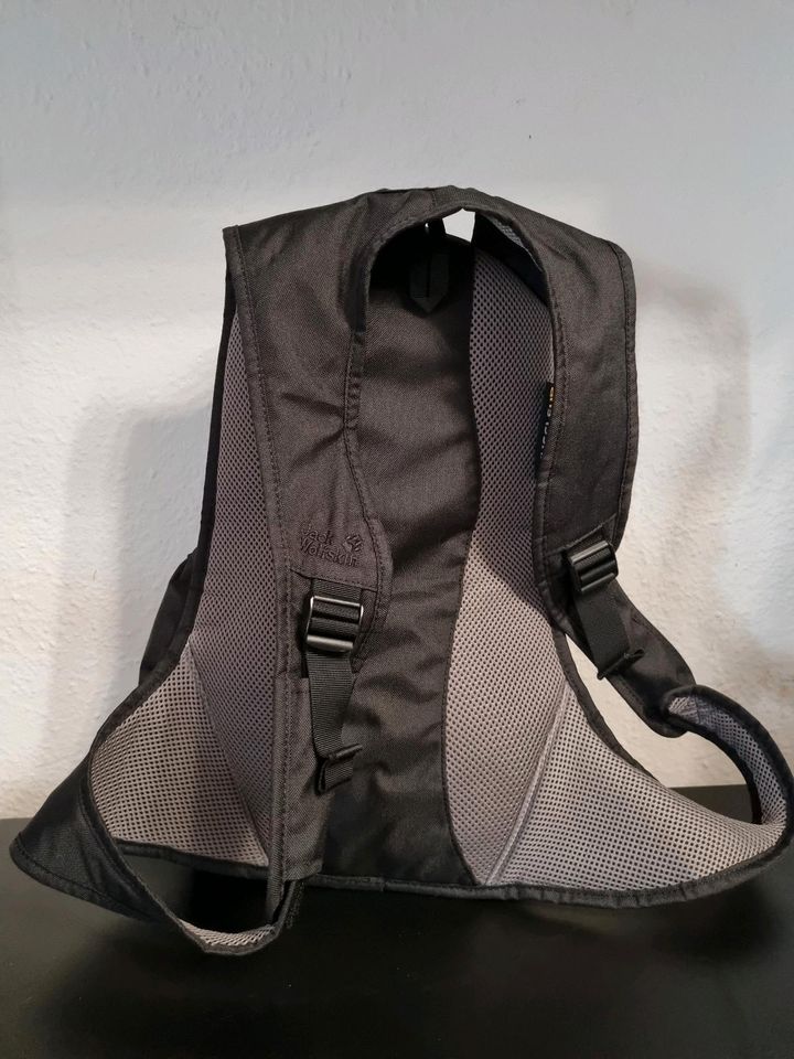 Kleiner Frauen-Rucksack in Limbach-Oberfrohna