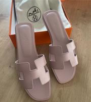 Hermès Hermes Oran Sandalen 39 Flieder Lila Violet NEU Frankfurt am Main - Westend Vorschau