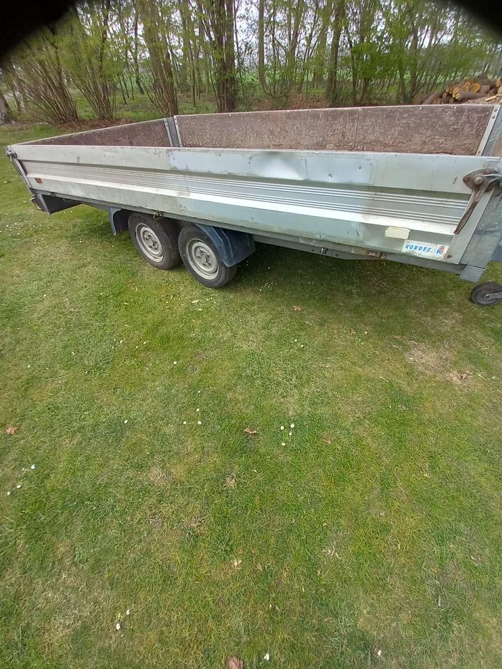 Aluminiumanhänger , Humbaur , Tandemanhänger , Anhänger 2,5 to in Lastrup