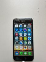 Iphone 6 64 GB silber mit weisser Hülle und Kopfhörer Berlin - Hellersdorf Vorschau