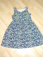 Mädchen Kleid Gr.122/128 H&M leicht Sommer Hängerkleid Blumen Bayern - Kaufbeuren Vorschau