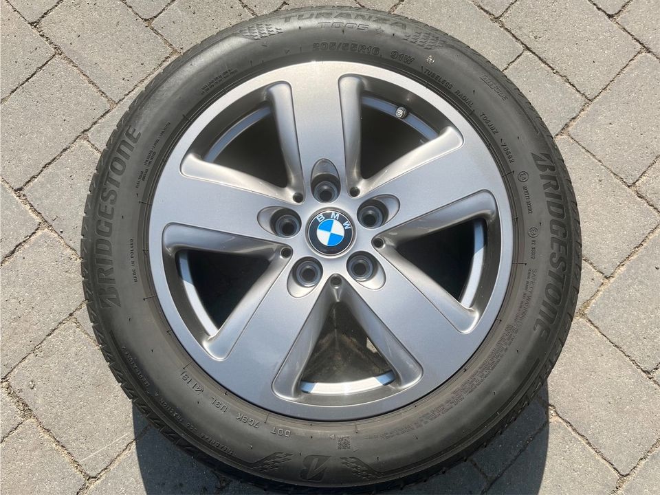 ALUFELGEN STYLING 517 7Jx16 ET47 56897609 + 205/55R16 BMW F40 F44 in Niederzier