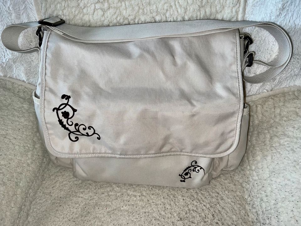 Wickeltasche von babylove inkl. Windeltasche in Offenbach