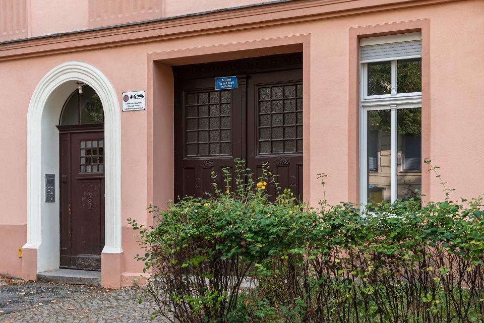 Paket mit vier potenziellen Maisonettewohnungen im Dachgeschoss sichern in Berlin