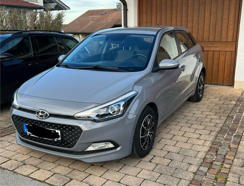 Hyundai I20 Intro Edition in Seeg