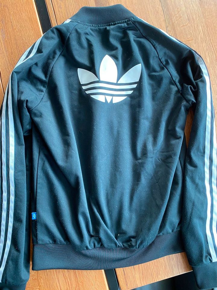 Adidas jacket illusion hotsell