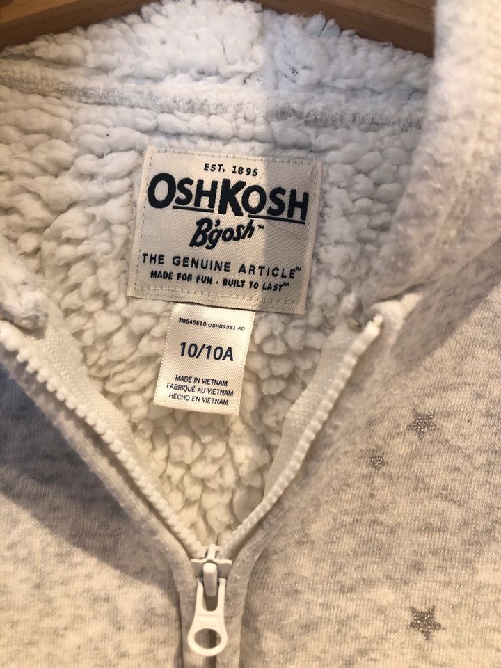 ❤️ OshKosh Sweatjacke 140 Kuschelfleece in Preetz