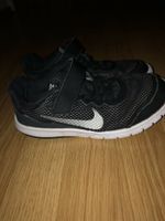 Nike Turnschuhe ,gr.31,5 Schwerin - Altstadt Vorschau