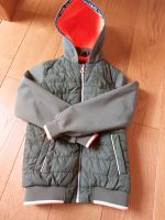 Jacke Softshell Leichtsteppjacke khaki Gr. 146/152 Niedersachsen - Schwarmstedt Vorschau