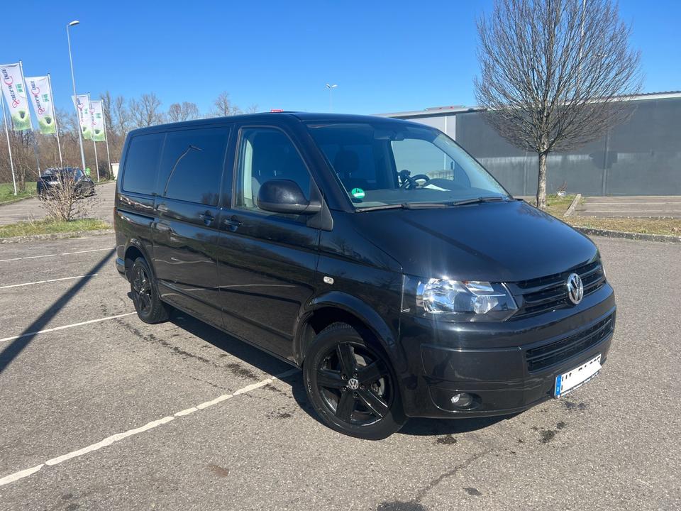 VW T5 Caravelle Bj 2006 - 1,9L Diesel - 102 PS - Anhängerkupplung in Wörth am Rhein