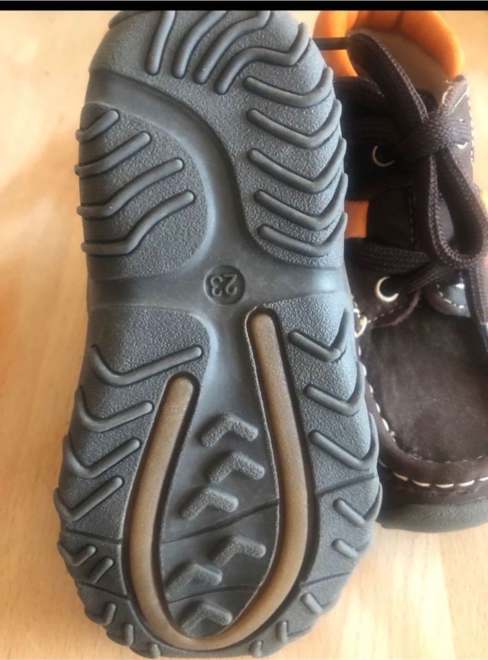 Neue Kinder Halbschuhe braun Gr. 23 in Nersingen