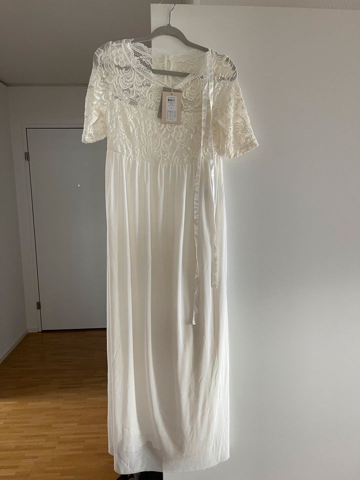 Maxikleid für Schwangere/ Hochzeitskleid in Lindau