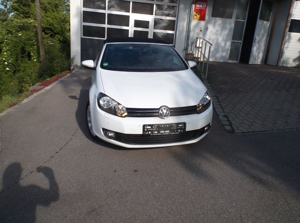 VW Golf 6 Cabrio ALU, Alcantara, NAVI, SHZ, PDC, Bluetooth in Hunderdorf