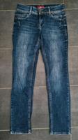 Jeans von S. Oliver Shape Slim Größe 36 in blau Hessen - Butzbach Vorschau