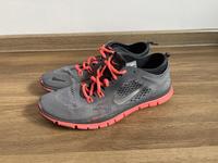Nike free TR Fit 4 Niedersachsen - Großenkneten Vorschau