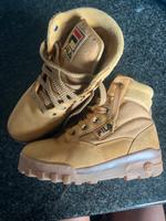 Fila Stiefel Braun sehr gut erhalten Eimsbüttel - Hamburg Eidelstedt Vorschau