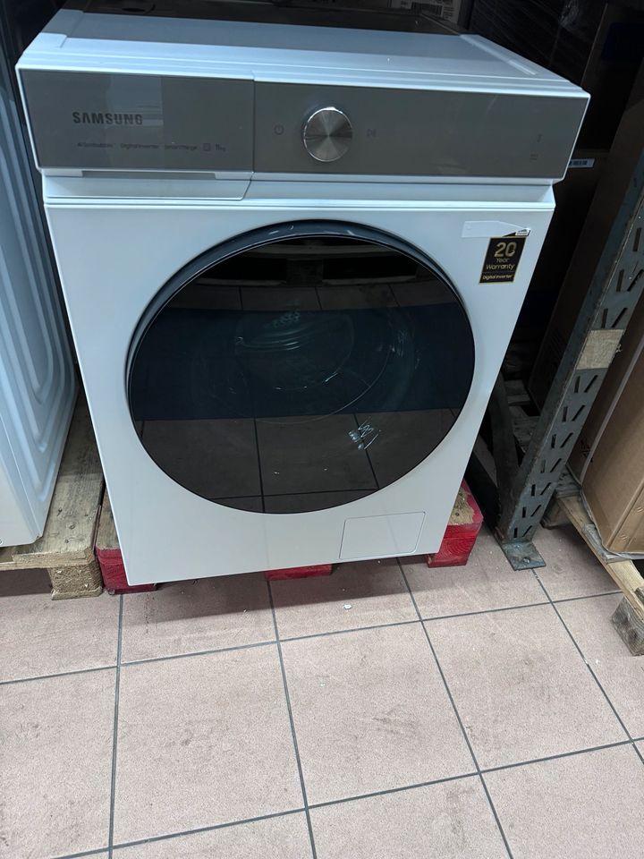 Samsung WW1EBB944AGHS2 Waschmaschine 11kg Automatische Dosierung in Hameln