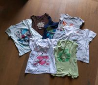 7 T-Shirts 122 Tops Herzenswunsch grün weiß Bayern - Nordendorf Vorschau