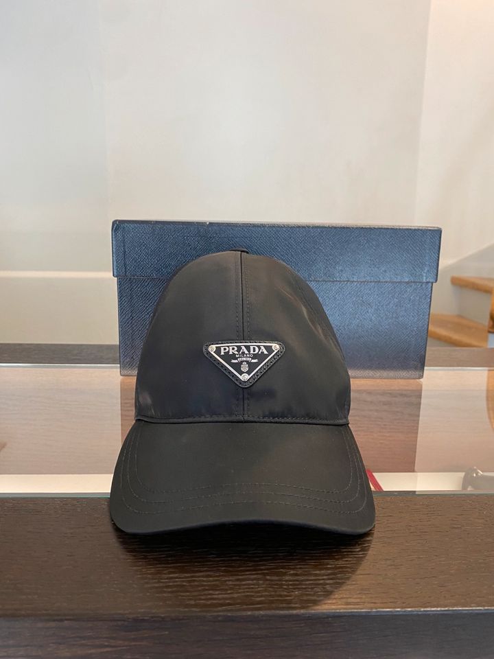 Prada Cap L in Augsburg