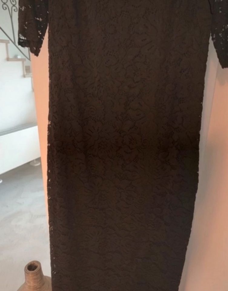 Damenkleid mit Spitze elegant festlich von Esprit in schwarz Gr.S in Rösrath