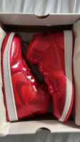 WMNS Nike Air Jordan 1 MID SE university red pomegranate Niedersachsen - Schneverdingen Vorschau