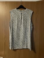 Blusen Top / Bluse kurzärmelig Esprit Gr. 40 Nordrhein-Westfalen - Oelde Vorschau
