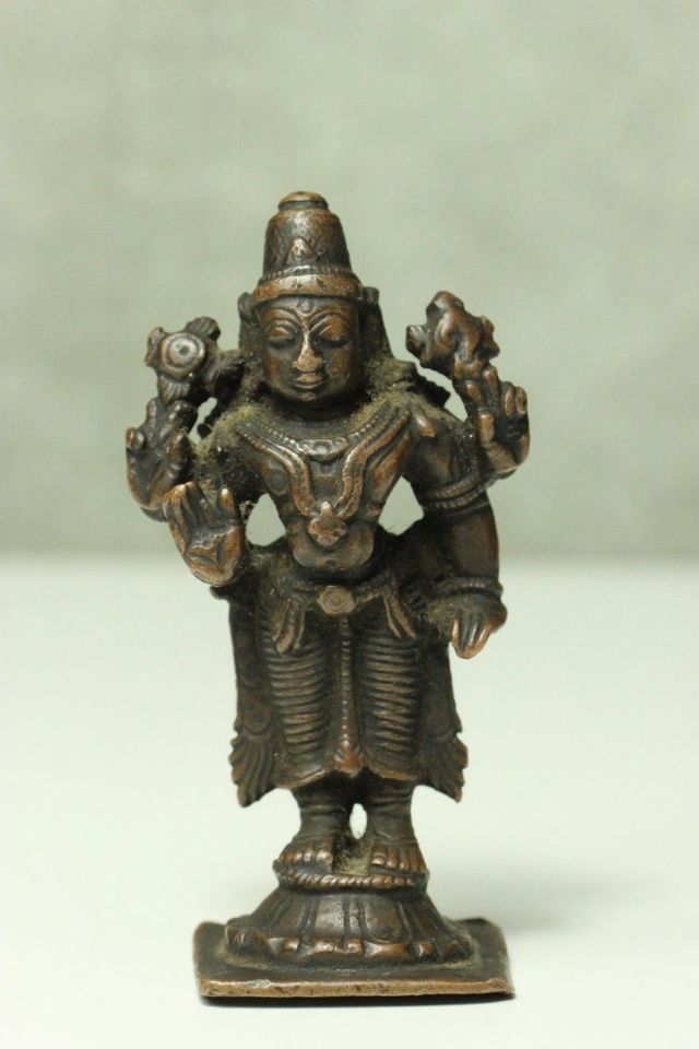 Antike indische Bronze-Figur, Vishnu, Krishna in Freiburg im Breisgau