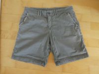 Shorts kurze Hose grau schlamm  ESPRIT 36 S krempelbar Damen Niedersachsen - Bad Zwischenahn Vorschau