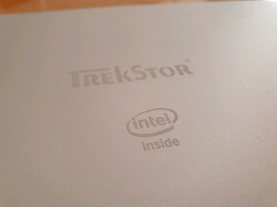 TrekStor SurfTab xintron i 10.1 in Berlin