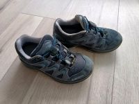 Dunkelblaue Lowa Halbschuhe Schuhe Größe 29 Hessen - Friedberg (Hessen) Vorschau