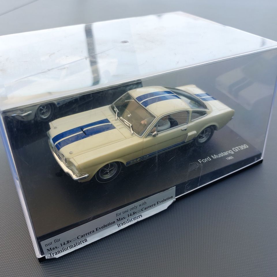 Carrera Evolution Slotcar Ford Mustang GT 350 in Kerken