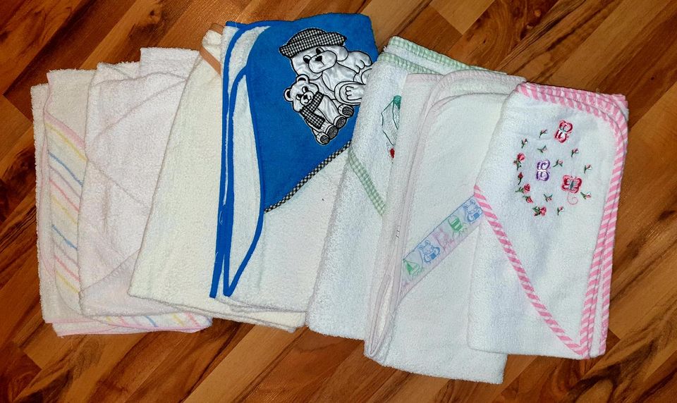 Baby/Kinder Bettwäsche und Handtücher in Schöneck