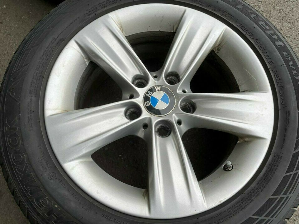 Winterreifen 225/55 R 16 + BMW Alufelgen BMW 3er F30 F31 4er F32 in Speichersdorf