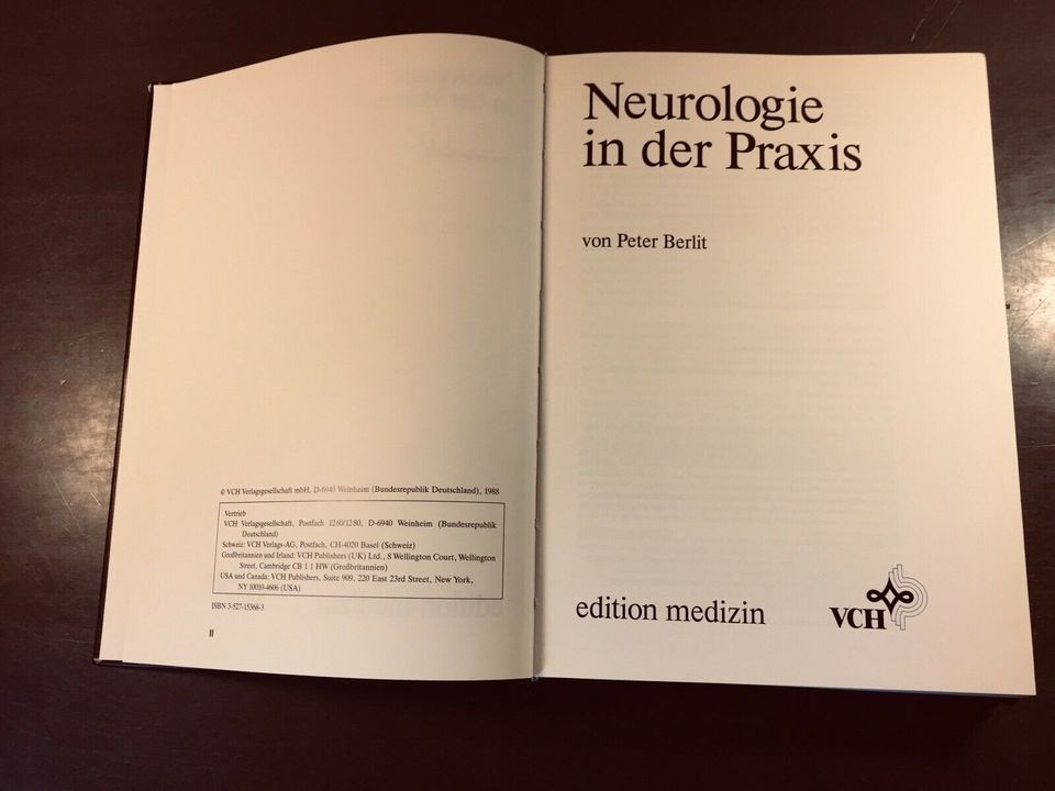 „Neurologie in der Praxis“  Peter Berlit, Edition Medizin, 1988 in Berlin