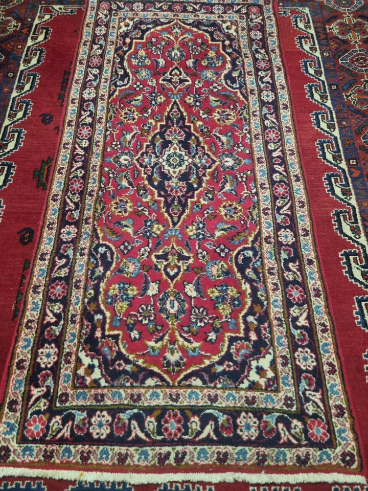 1,65 x 0,75cm Hübscher Perserteppich Orient-teppich Handarbeit in Berlin