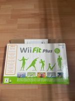 Nintendo Wii Fit Plus + Spiel + Board + OVP Baden-Württemberg - Ettlingen Vorschau
