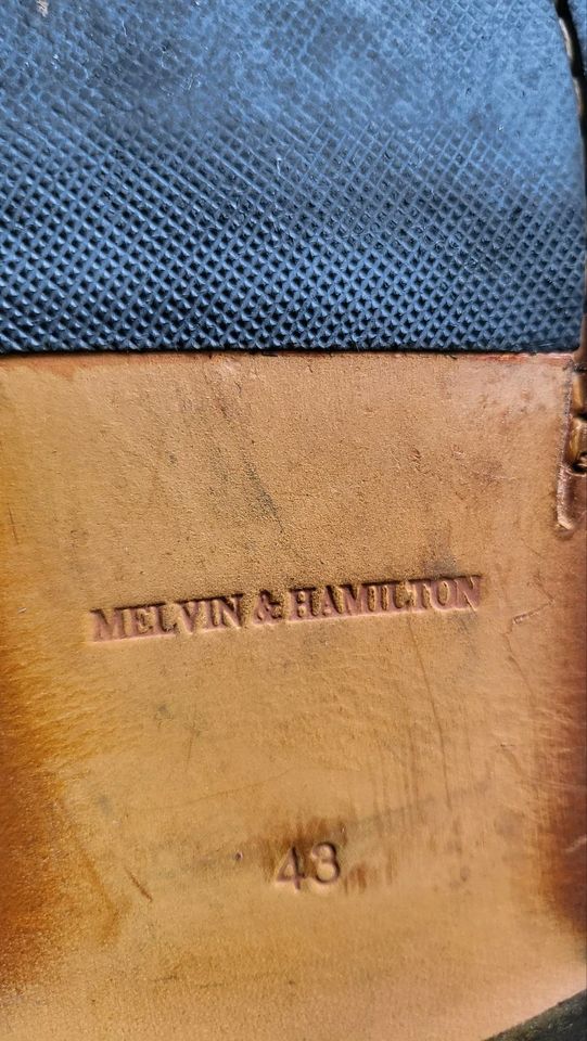 Melvin & Hamilton Männerschuhe 43 in Marl