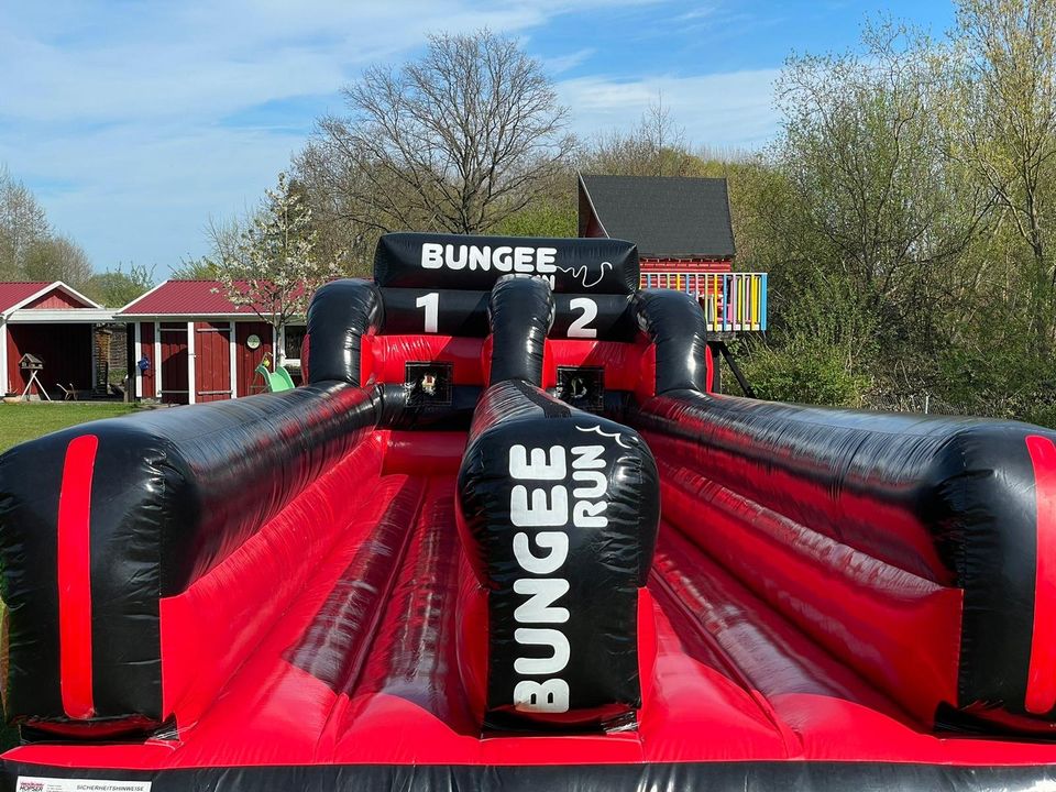 Bungeerun mieten Aufblasbar 11x3 Meter 199 Euro auch Erwachsene in Oranienburg