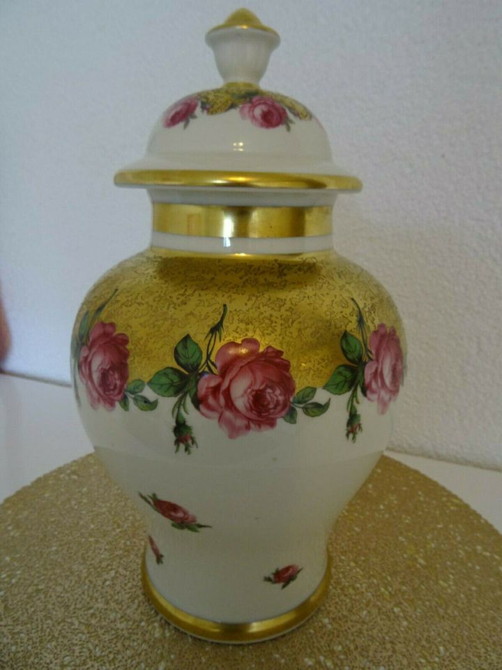 Porzellan Deckel Vase in Heidelberg