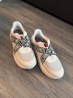 Moschino Damen Schuhe Größe 39 Wiesbaden - Erbenheim Vorschau
