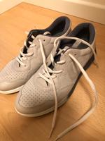 Ecco Sneaker Damen Schuhe Gr. 38 neuwertig beige München - Schwabing-Freimann Vorschau