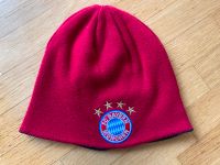 FC Bayern München: tolle Wende Mütze rot blau Beanie Strickmütze Bayern - Herzogenaurach Vorschau