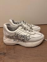 Massive Sneaker Zahira Gr. 35 Bayern - Zorneding Vorschau
