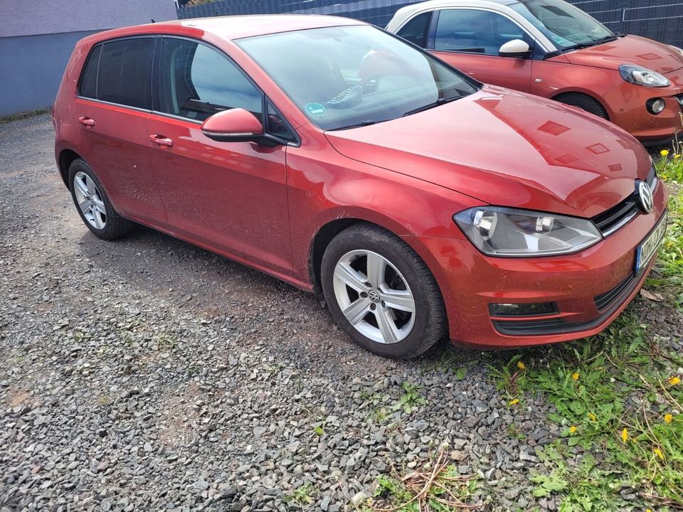 Volkswagen Golf VII Lim. Comfortline BMT Klima Alufelgen in Leipzig