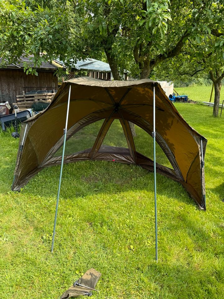 Brolly Wiesel, 1–2 Mann Schirmzelt Angeln Karpfen in Waldfeucht