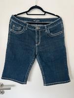 Neuwertige Shorts von Arizona Gr. 44 Baden-Württemberg - Dornstadt Vorschau