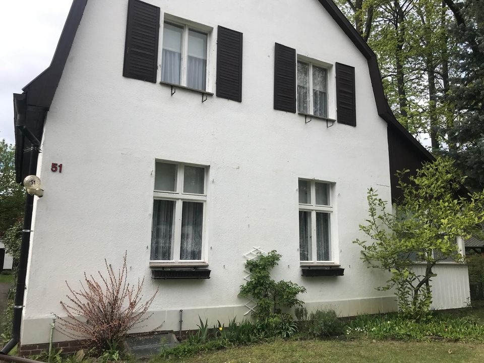Attraktives Einfamilienhaus auf schönem Grundstück mit Garage in Schöneiche bei Berlin