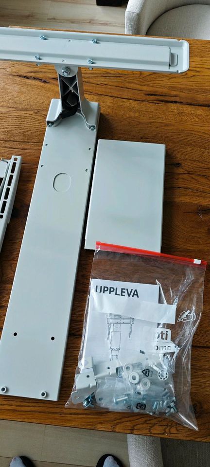 Ikea Besta TV Halter/ Uppleva in Düsseldorf